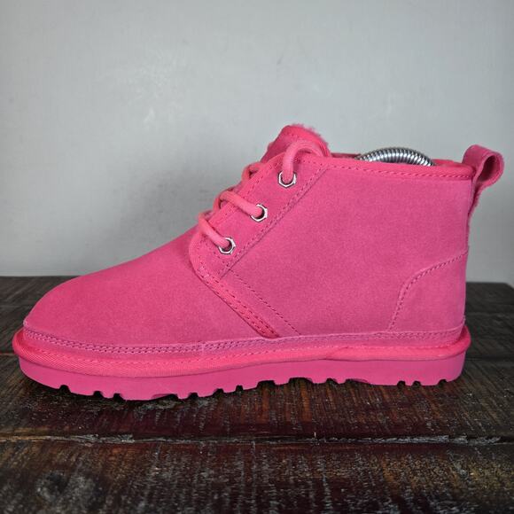 UGG Neumel Womens Size 6 Fuzzy Warm Chukka Boots Shoes Slippers Pink - Picture 6 of 11